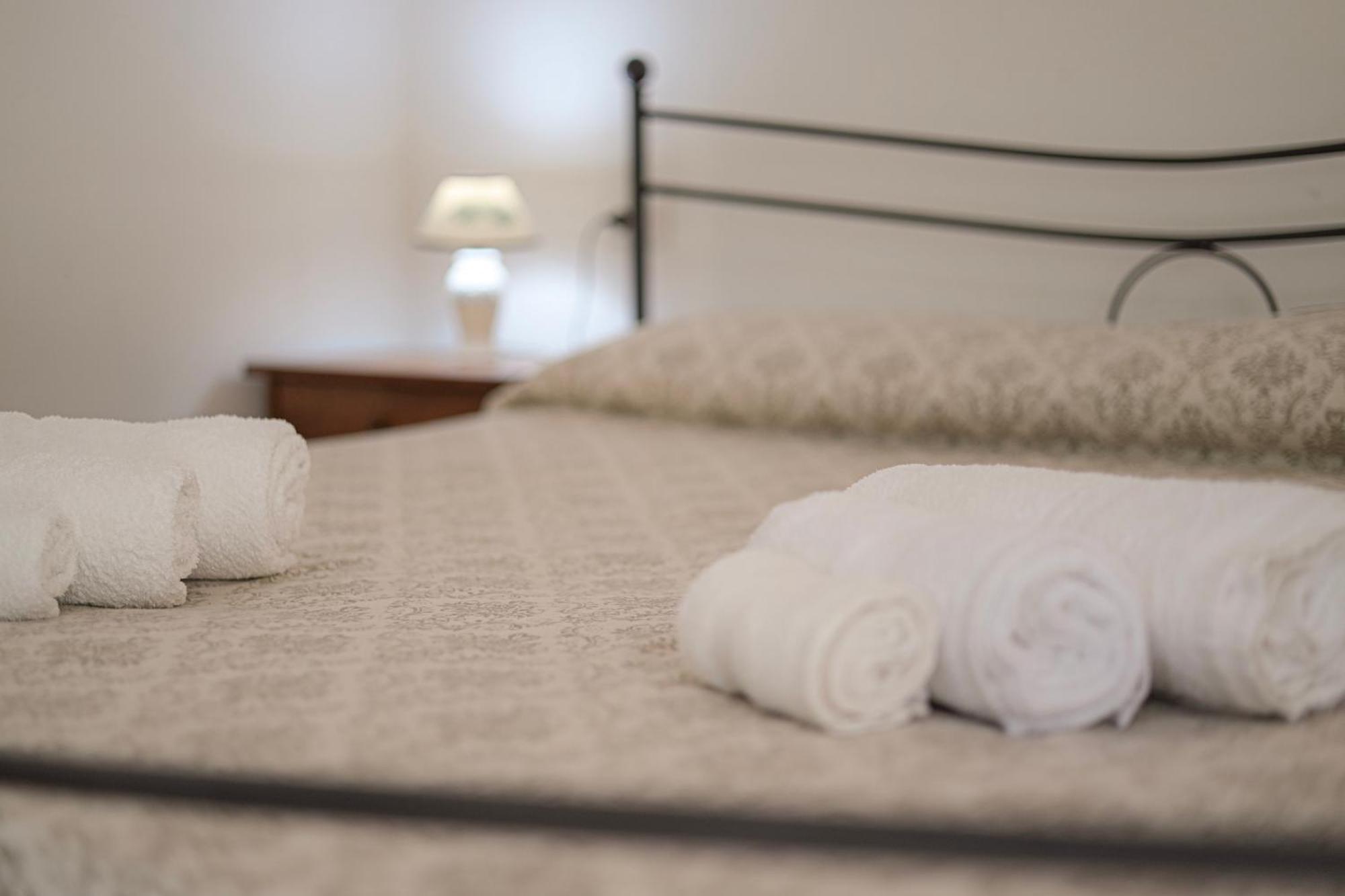 Agriturismo Il Pozzo Казал Велино Екстериор снимка